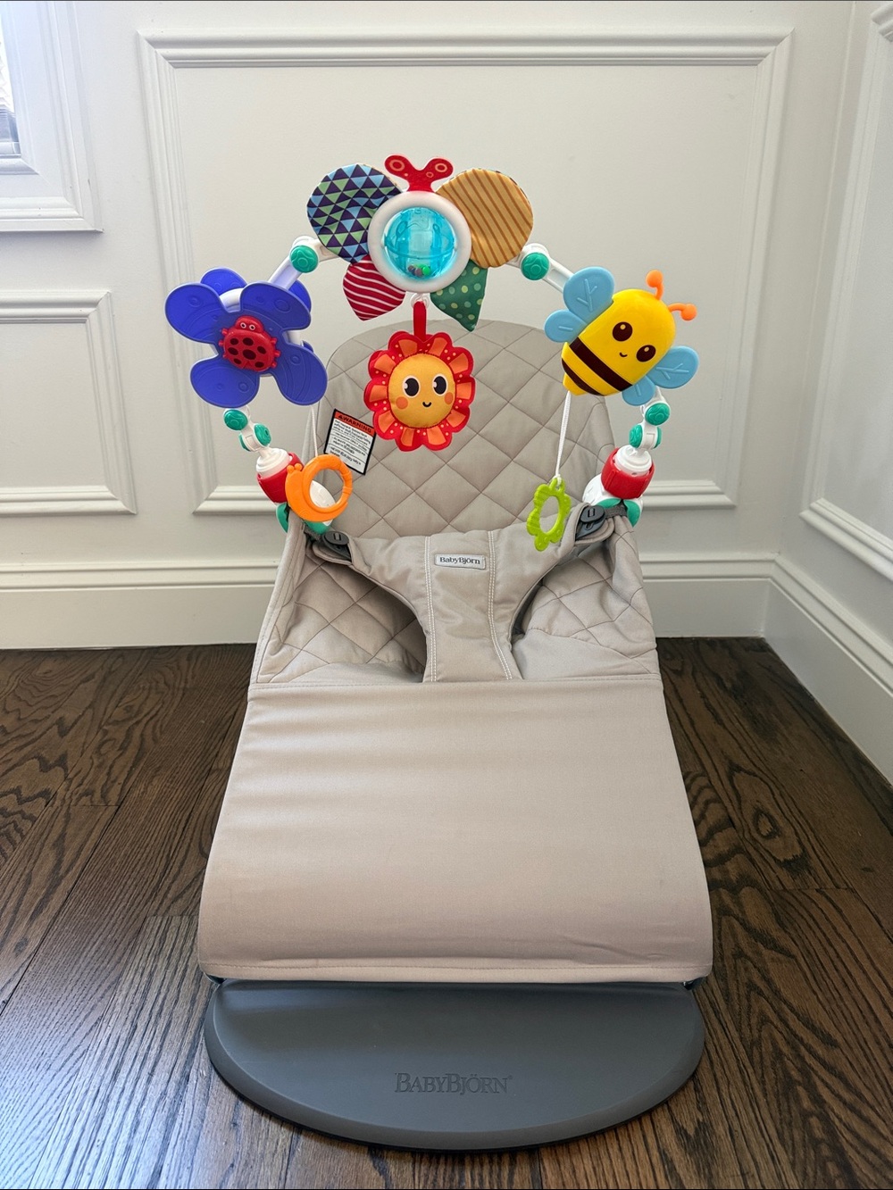 BabyBjorn Baby Bouncer Bliss With Toy Bar 4 Positions Toddler Seat Portable - Picture 4 of 17